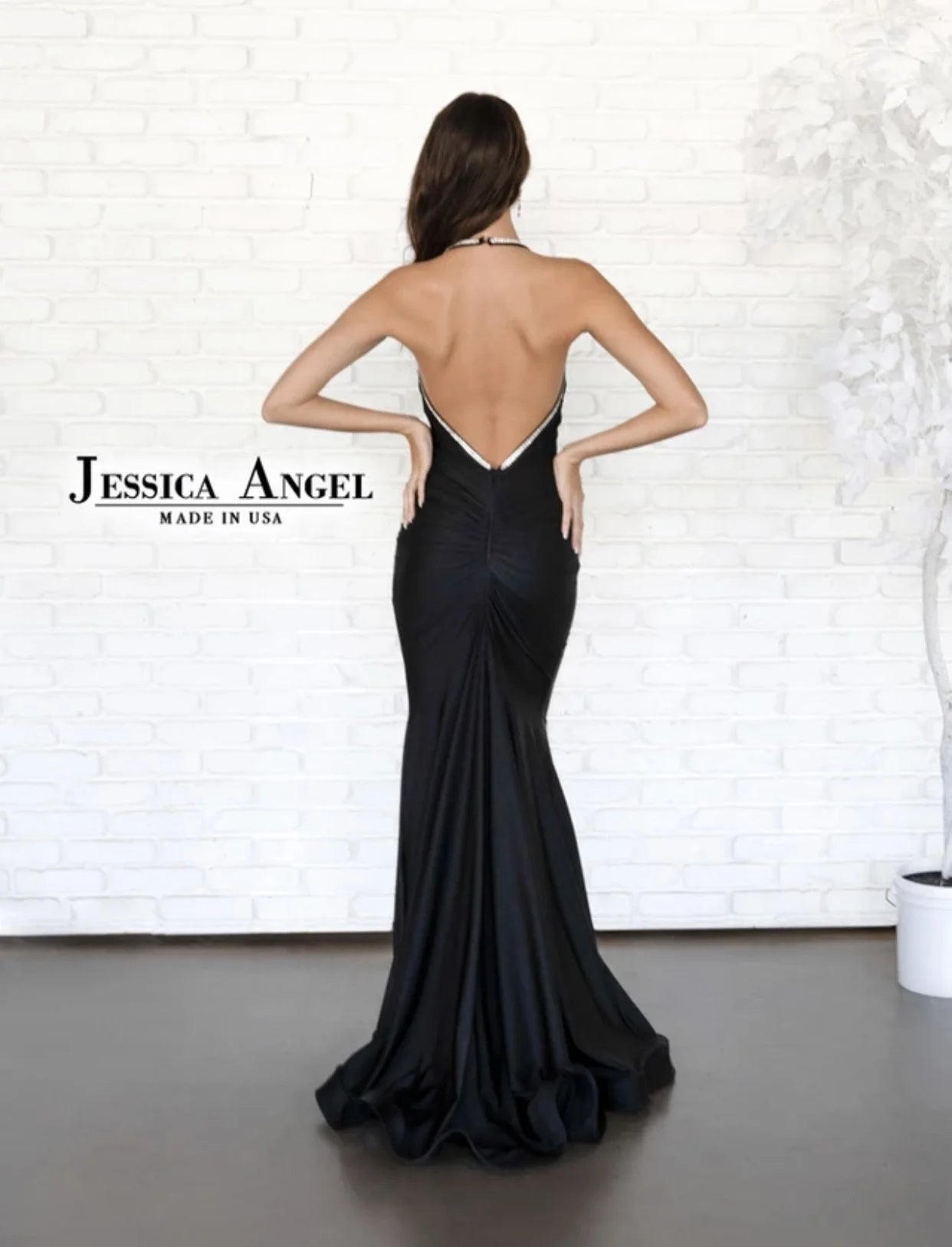 Jessica Angel JA774