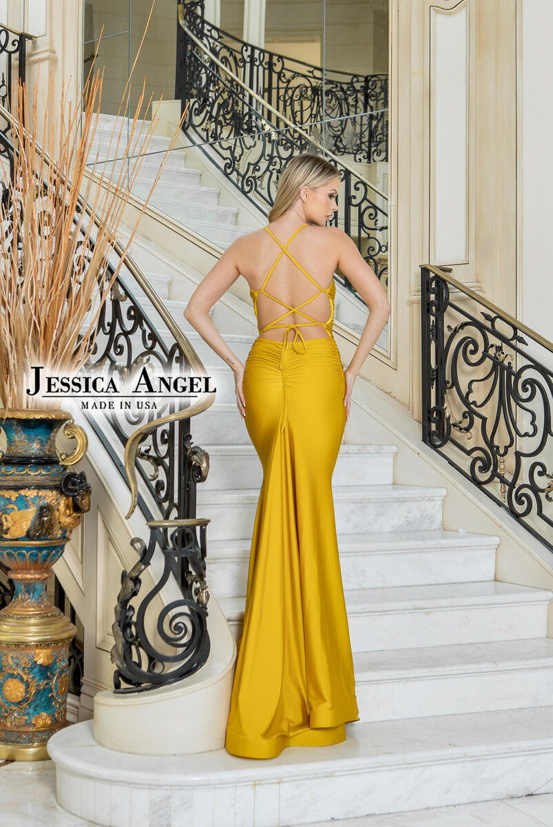 Jessica Angel JA813