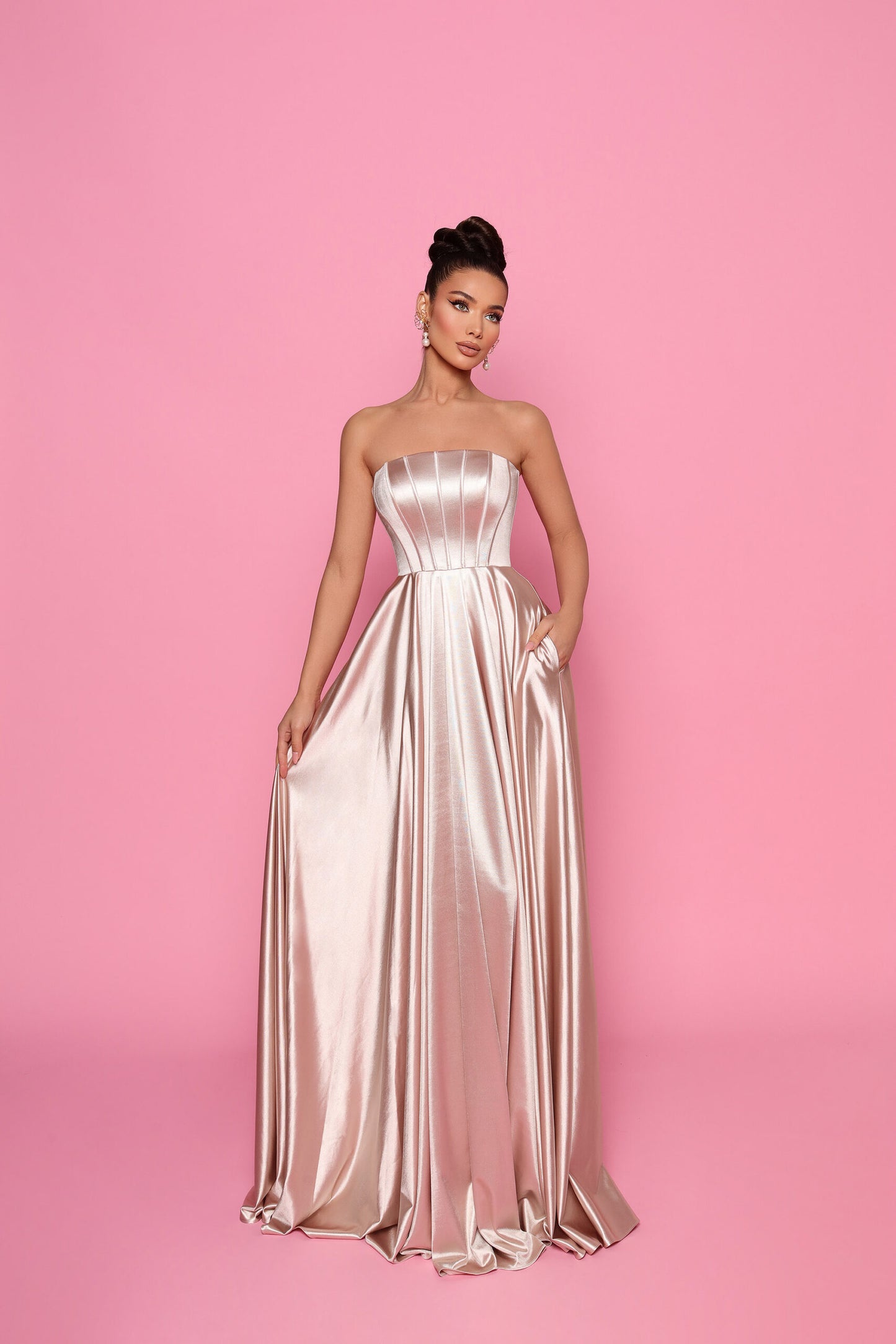 Nicoletta NP168 Dress